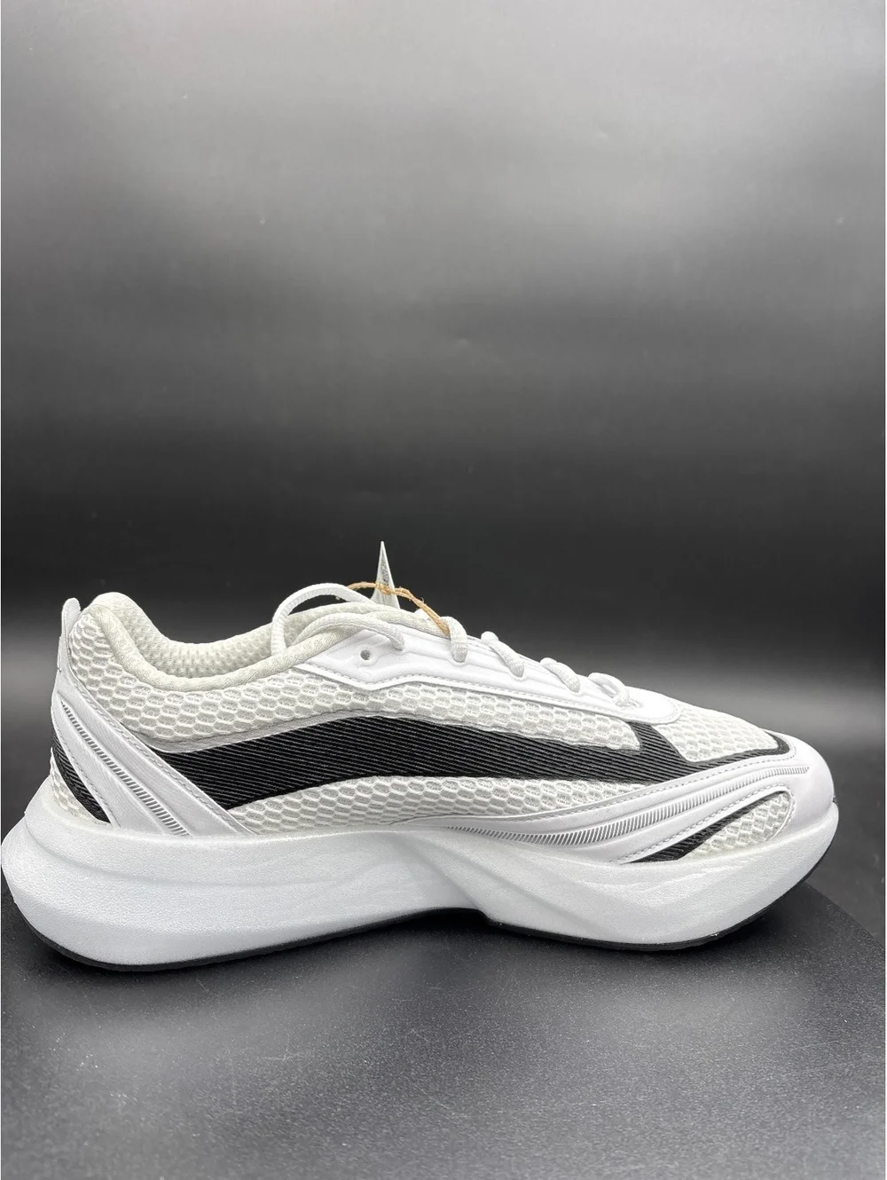 Adidas Lightblaze Glow Sportswear Sneakers White Black 9.5